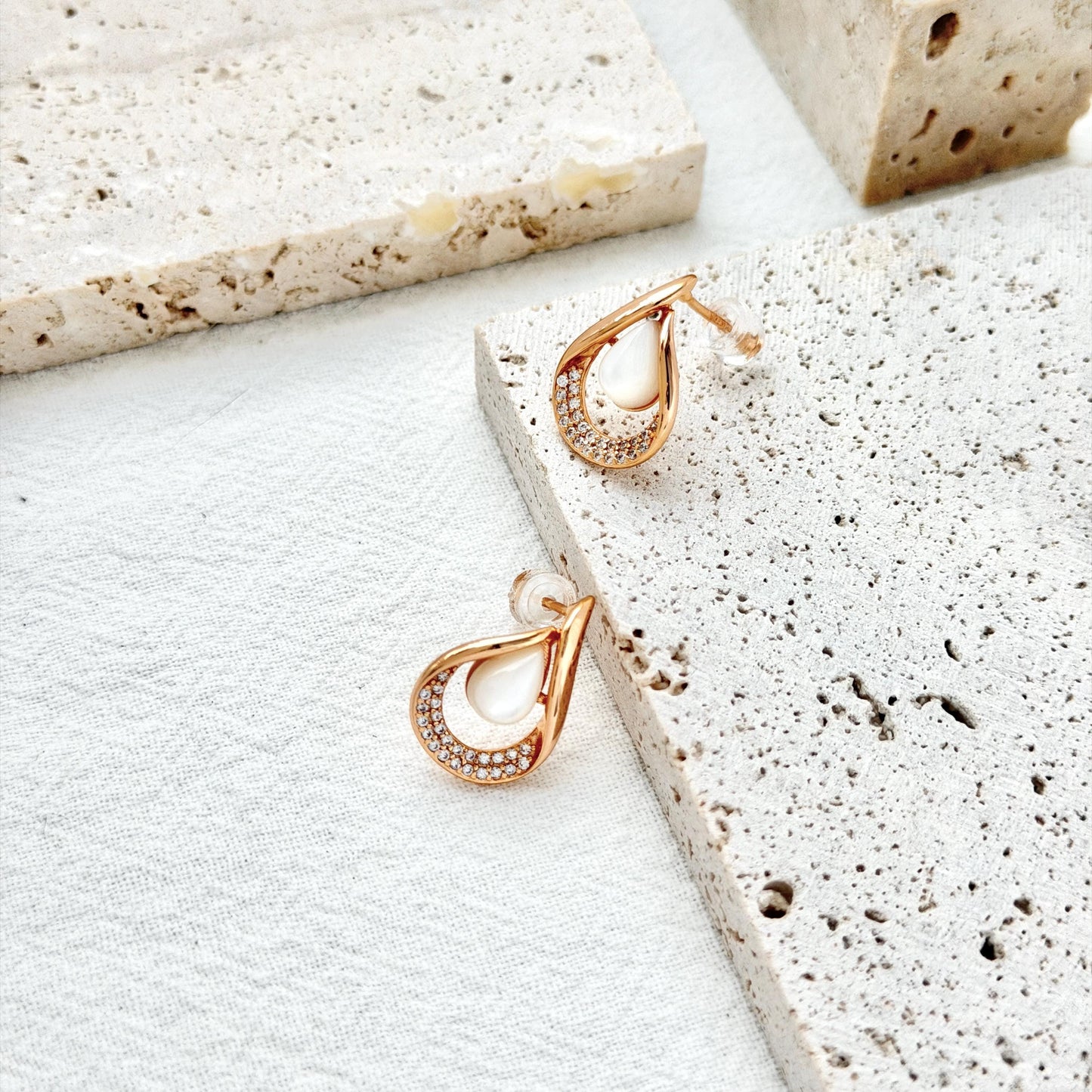 minimalist 18k gold mother of pearl cz stud earrings versatile accessory
