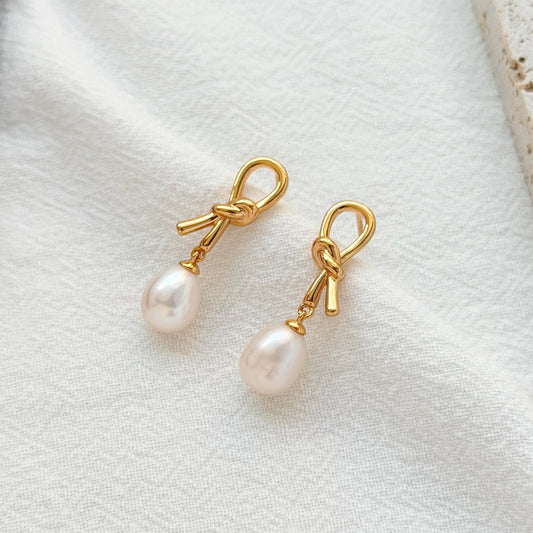 18k gold bow knot pearl dangle earrings elegant gold and pearl jewelry
