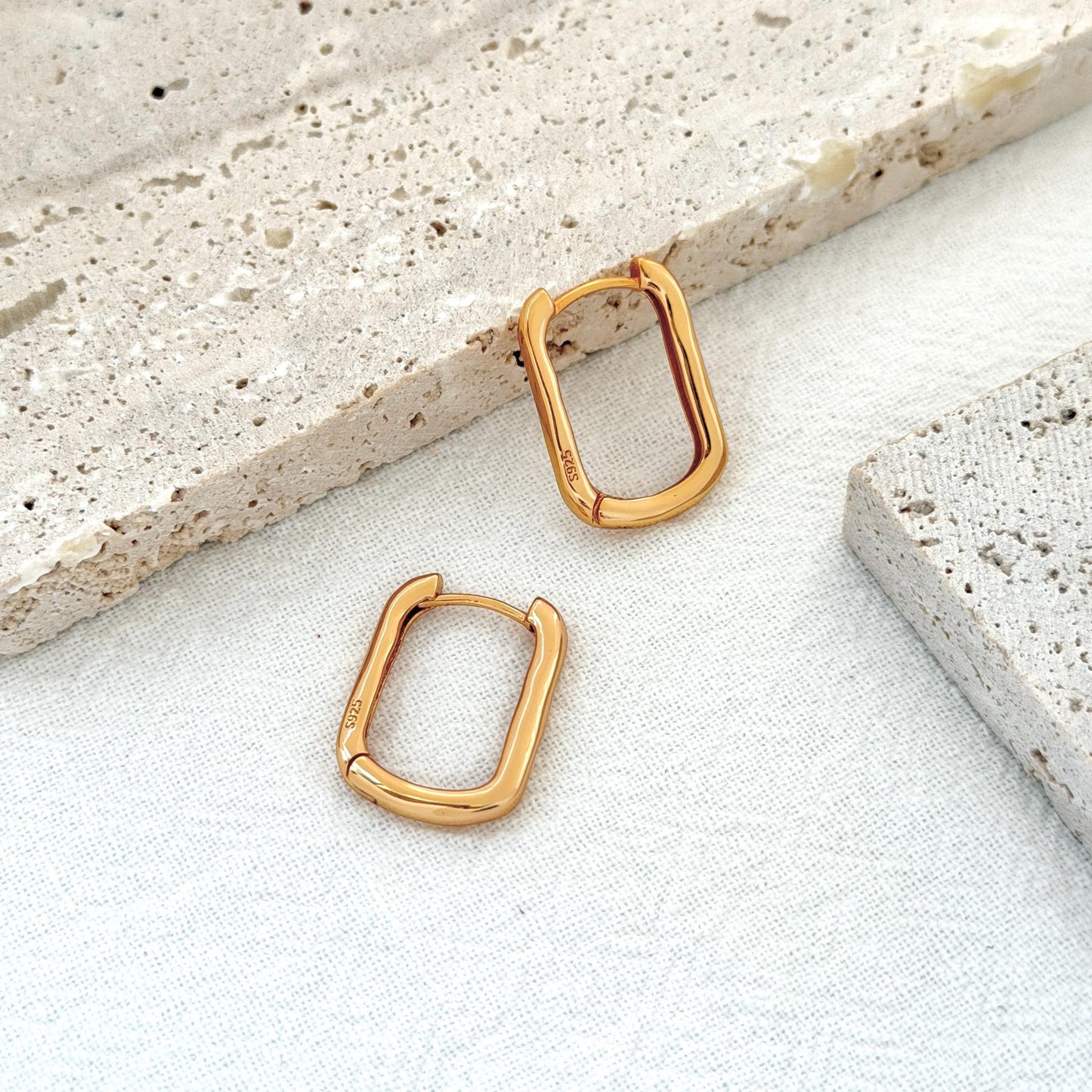 18k gold dainty rectangular huggie hoop earrings minimalist elegant jewelry
