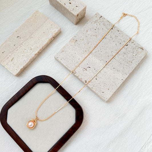 18K Gold Dainty Freshwater Pearl Pendant Necklace,Minimalist Herringbone Chain,Modern Minimal Everyday Jewelry,Elegant Birthday Gift for Her